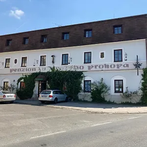 U Svateho Prokopa Pensjonat Středokluky